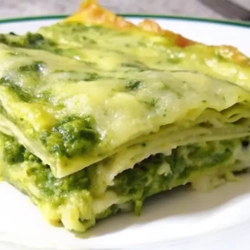 Lasagne al pesto veloci pronte da servire in teglia